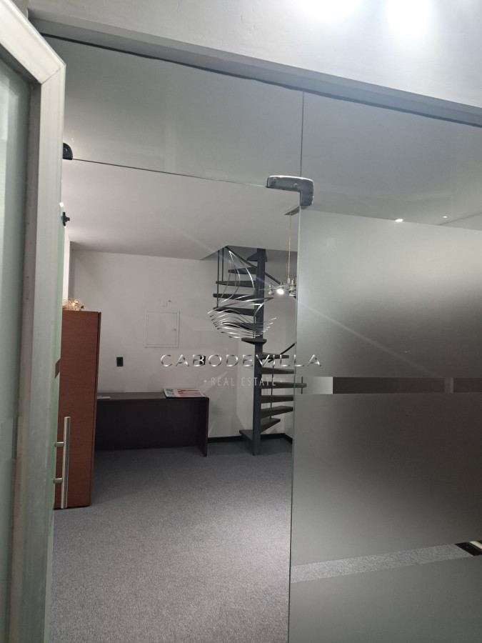Local Comercial ID.601 - Venta y alquiler local comercial Punta del Esta 