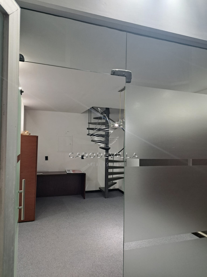 Local Comercial ID.601 - Venta y alquiler local comercial Punta del Esta 