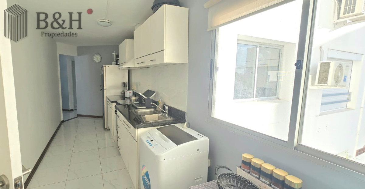Apartamento ID.7454 - Si te gusta despertar en un departamento frente al mar con vistas al puerto e Isla Gorriti ésta es tu próxima inversión
