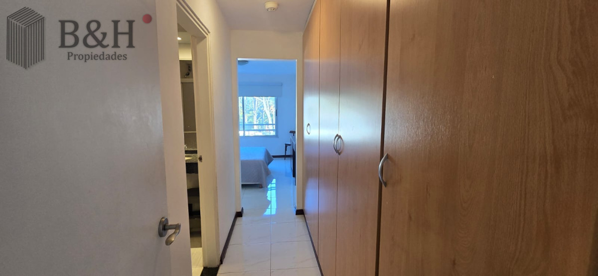 Apartamento ID.7454 - Si te gusta despertar en un departamento frente al mar con vistas al puerto e Isla Gorriti ésta es tu próxima inversión