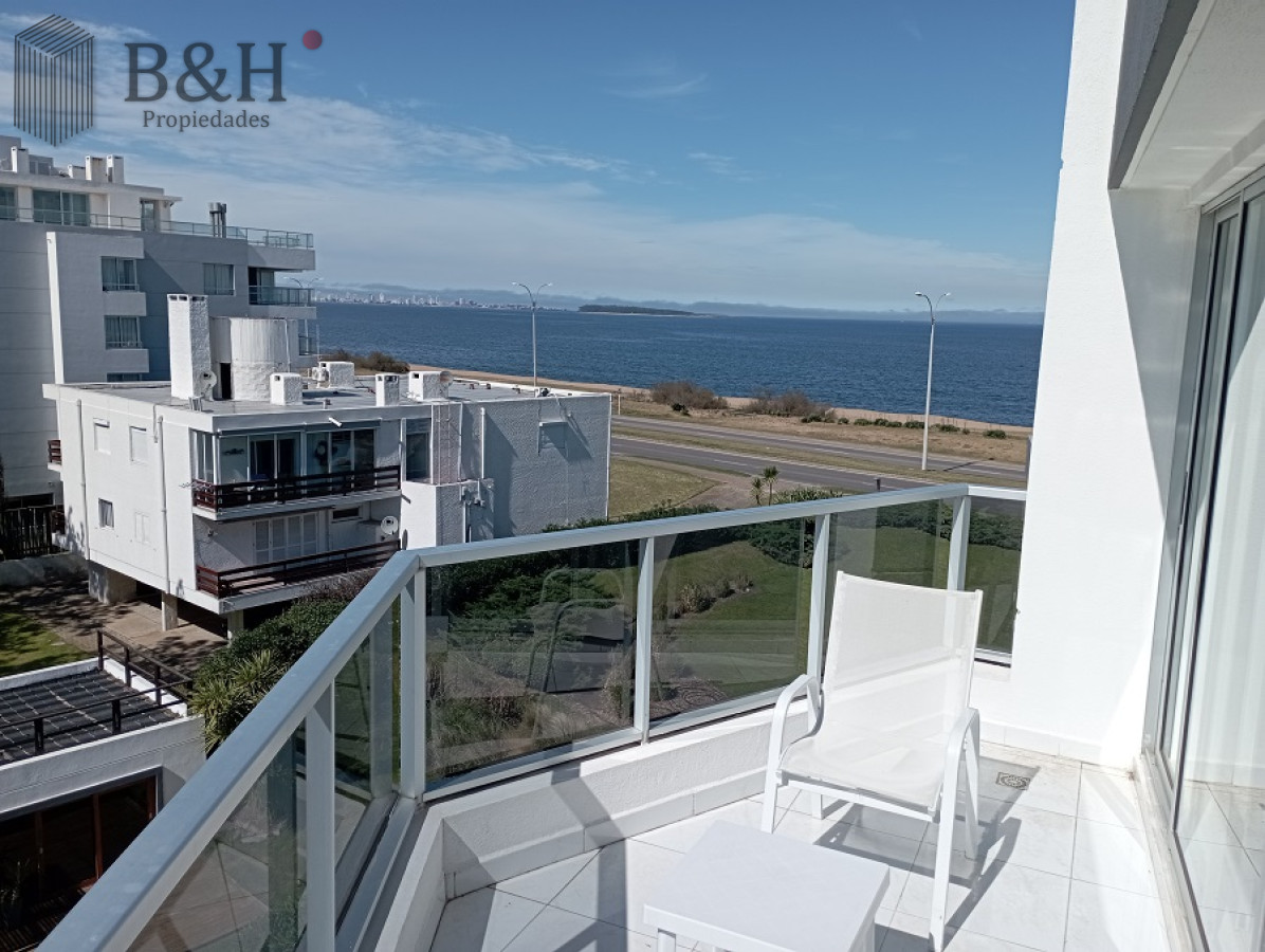 Apartamento ID.2316 - Amplio apartamento 2 dormitorios, 2 baños, vista a la mansa