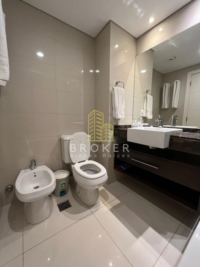 Apartamento ID.923/Apartamento_2_dormitorios_y_2_baños_playa_mansa - Apartamento 2 dormitorios y 2 baños playa mansa