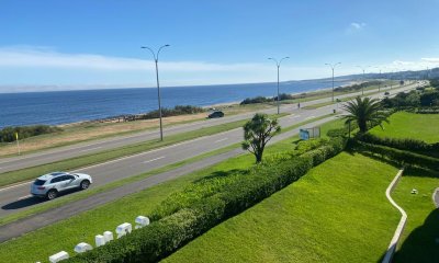 Apartamento 2 dormitorios y 2 baños playa mansa