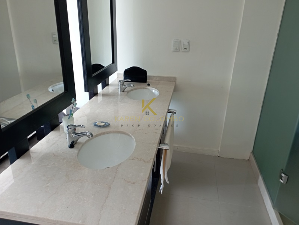 Apartamento ID.21095071 - Apartamento de un dormitorio y 2 baños 