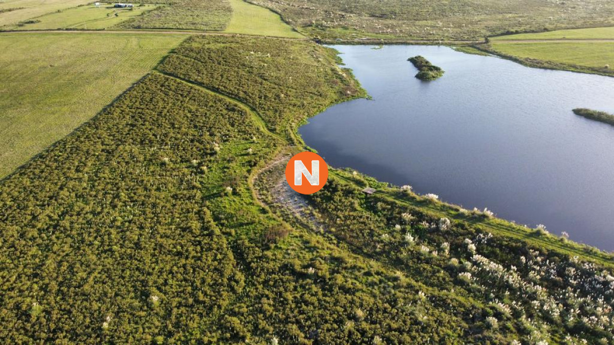 Chacra Ref.223869 - Entorno panorámico con costas sobre lago