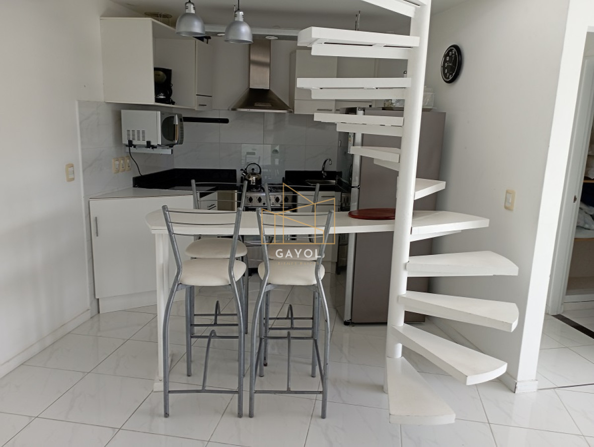 Apartamento ID.972 - Amplio apartamento 2 dormitorios, 2 baños, vista a la mansa