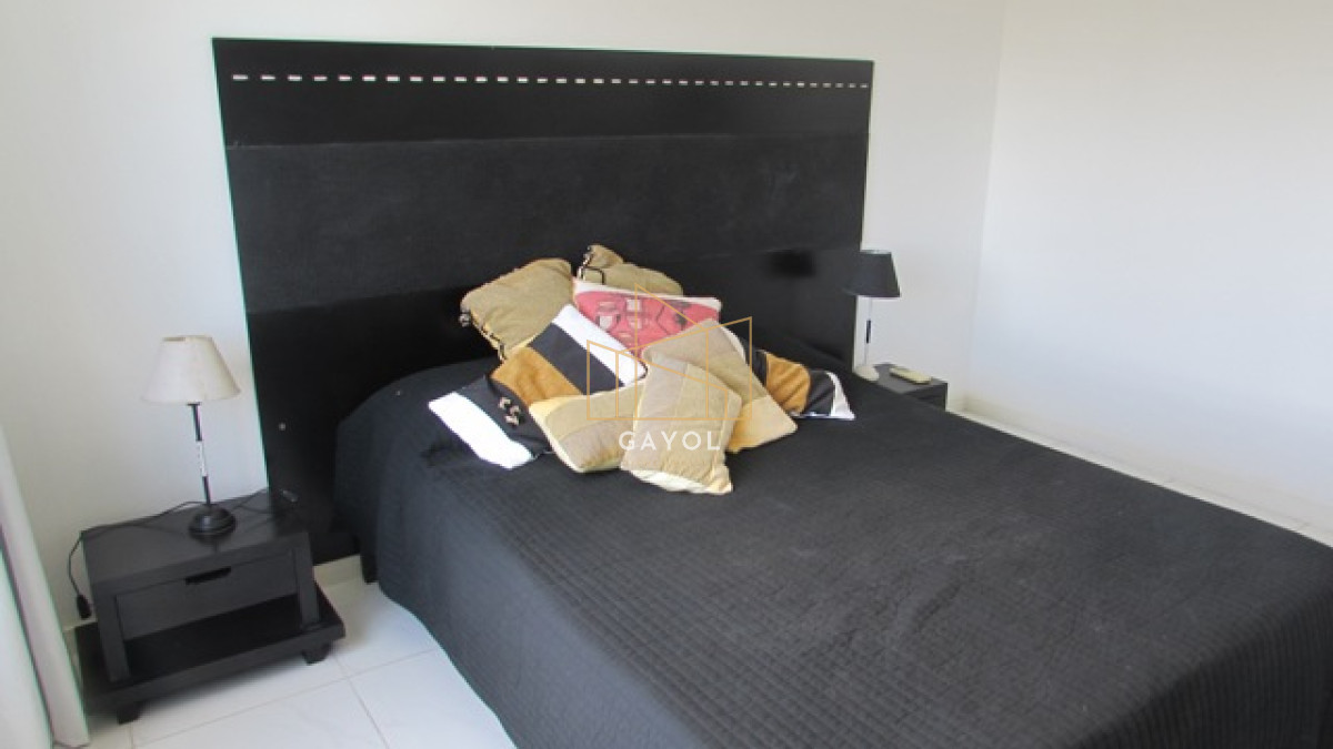 Apartamento ID.972 - Amplio apartamento 2 dormitorios, 2 baños, vista a la mansa