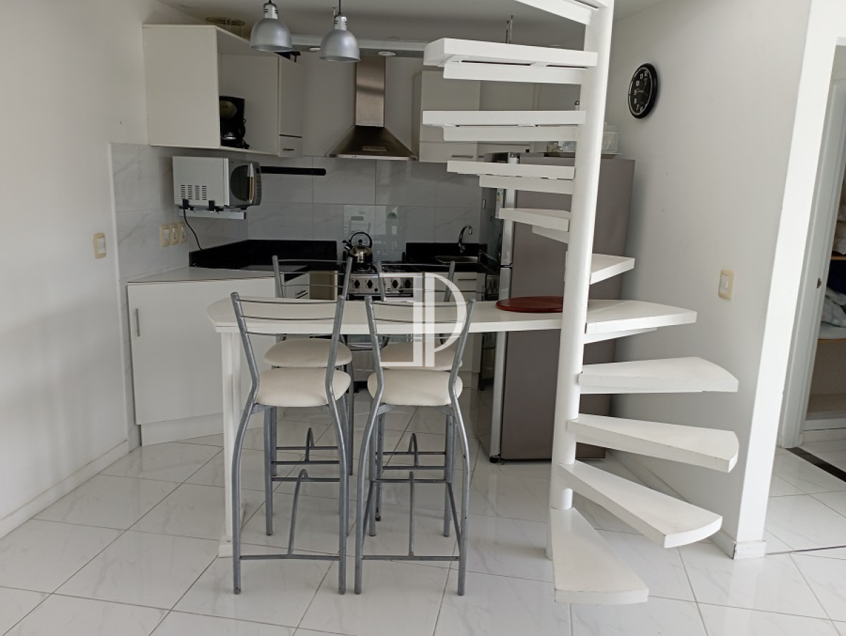 Apartamento ID.462 - Amplio apartamento 2 dormitorios, 2 baños, vista a la mansa