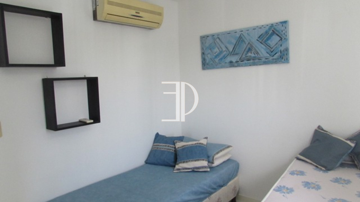 Apartamento ID.462 - Amplio apartamento 2 dormitorios, 2 baños, vista a la mansa
