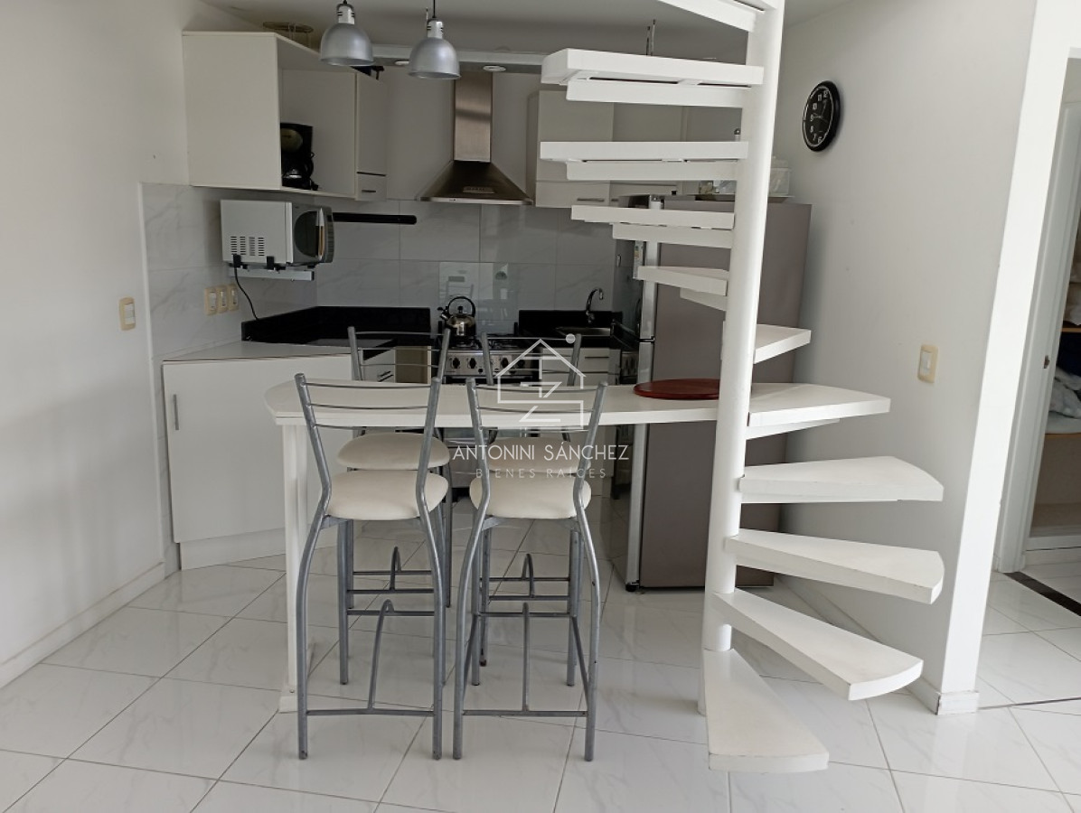 Apartamento ID.1953 - Amplio apartamento 2 dormitorios, 2 baños, vista a la mansa