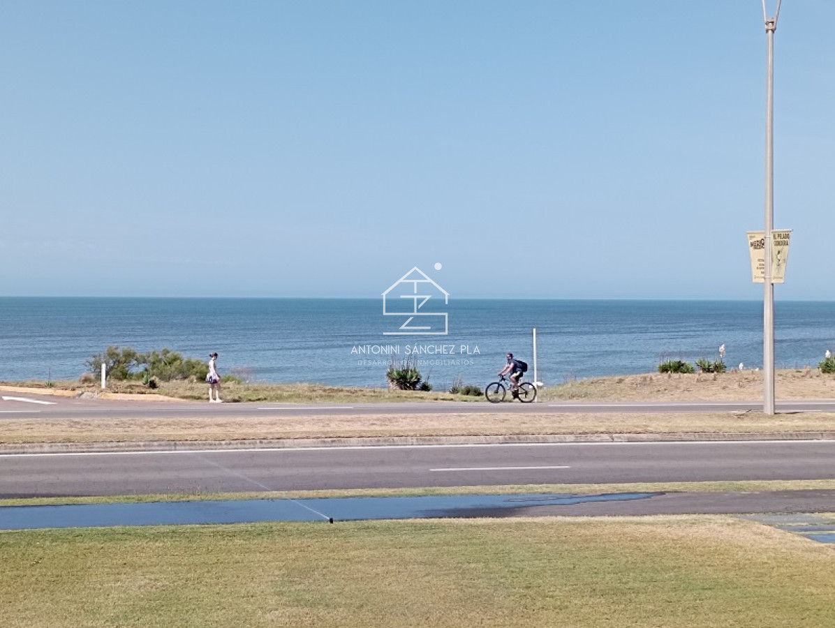 Apartamento ID.3360 - Venta Apartamento 3 Dormitorios Mansa Punta del Este