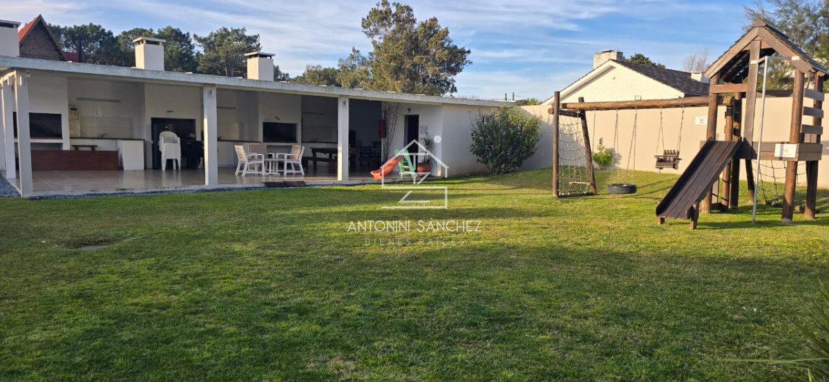 Apartamento ID.2812 - Venta Apartamento 2 dormitorios Punta del Este