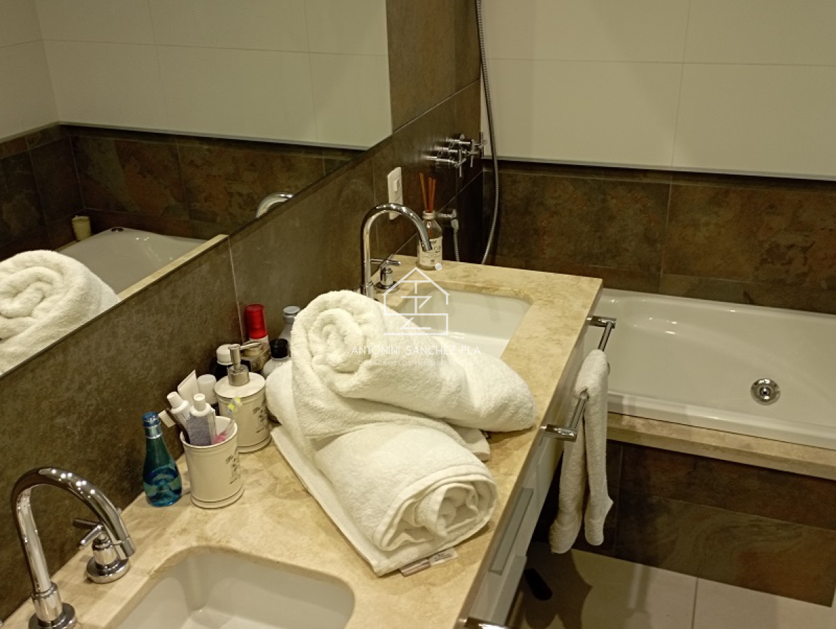 Apartamento ID.3360 - Venta Apartamento 3 Dormitorios Mansa Punta del Este