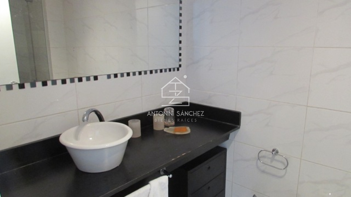 Apartamento ID.1953 - Amplio apartamento 2 dormitorios, 2 baños, vista a la mansa