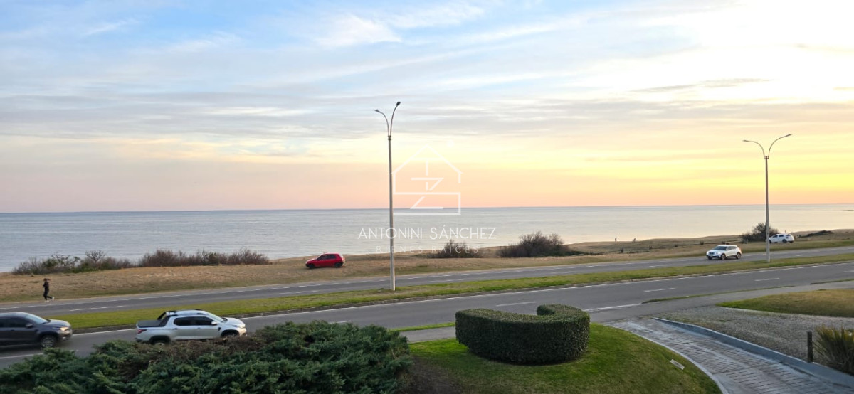 Apartamento ID.2812 - Venta Apartamento 2 dormitorios Punta del Este