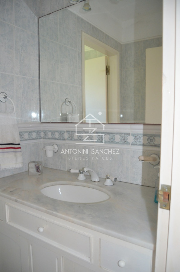 Casa ID.2279 - En venta espectacular casa en Punta Ballena.