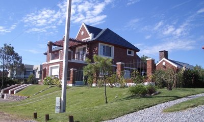 En venta espectacular casa en Punta Ballena.