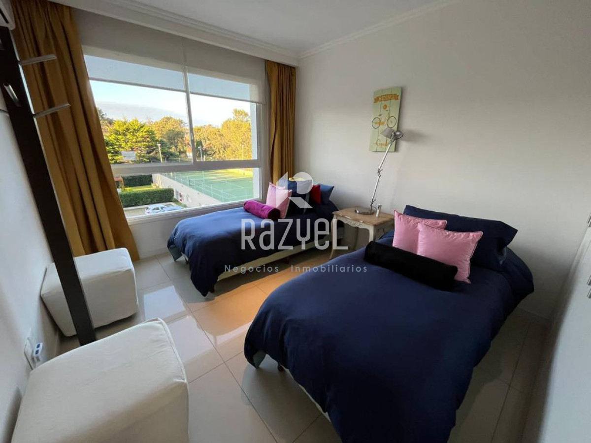 Apartamento ID.1112 - Apartamento 2 dormitorios y 2 baños playa mansa