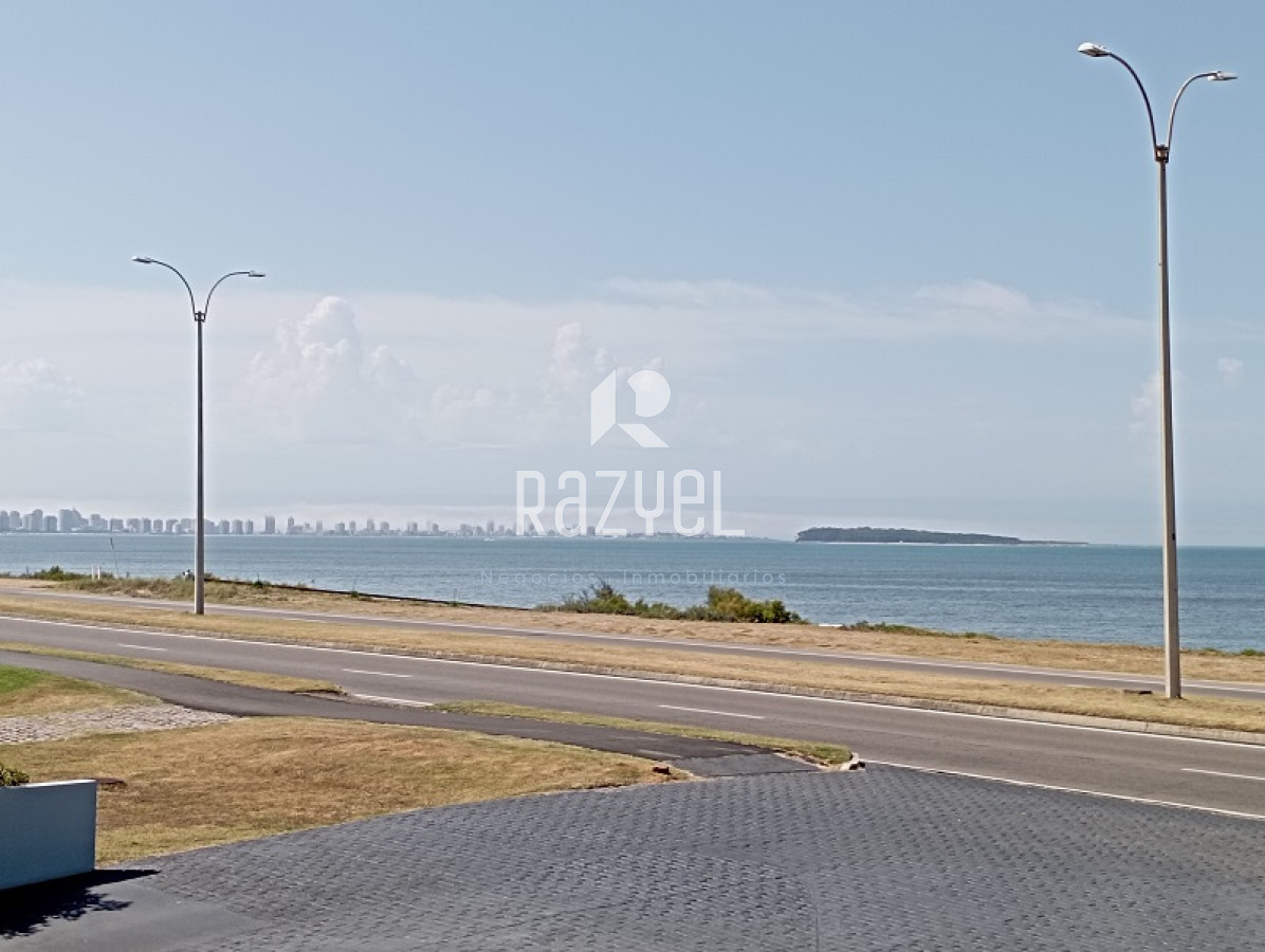Apartamento, hermosas vistas a los atardeceres - GoPunta - Portal Inmobiliario de Punta del Este - Maldonado