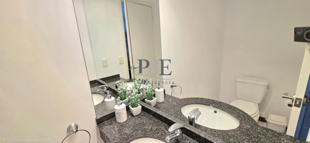 Apartamento frente al mar con vista al puerto e Isla Gorriti en venta!! - Imagen 15
