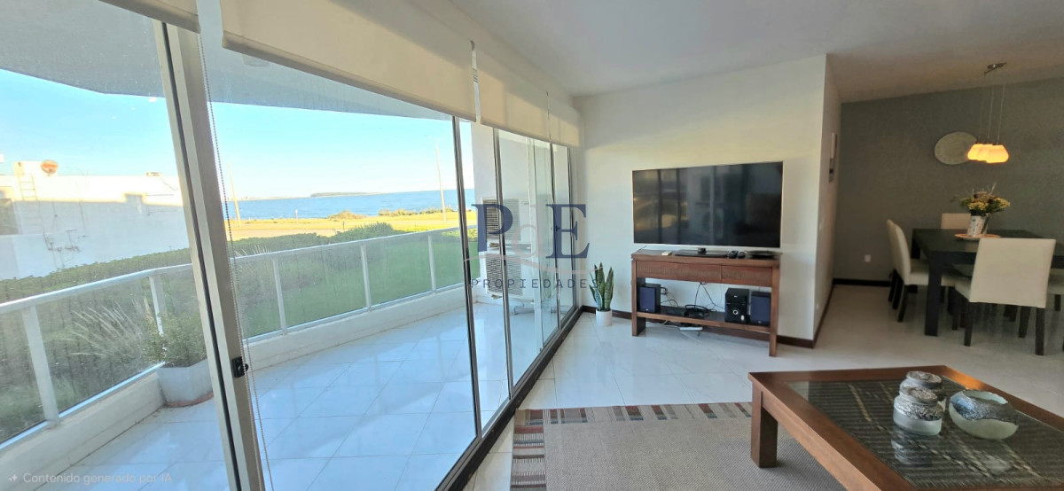 Apartamento frente al mar con vista al puerto e Isla Gorriti en venta!! - Imagen 4