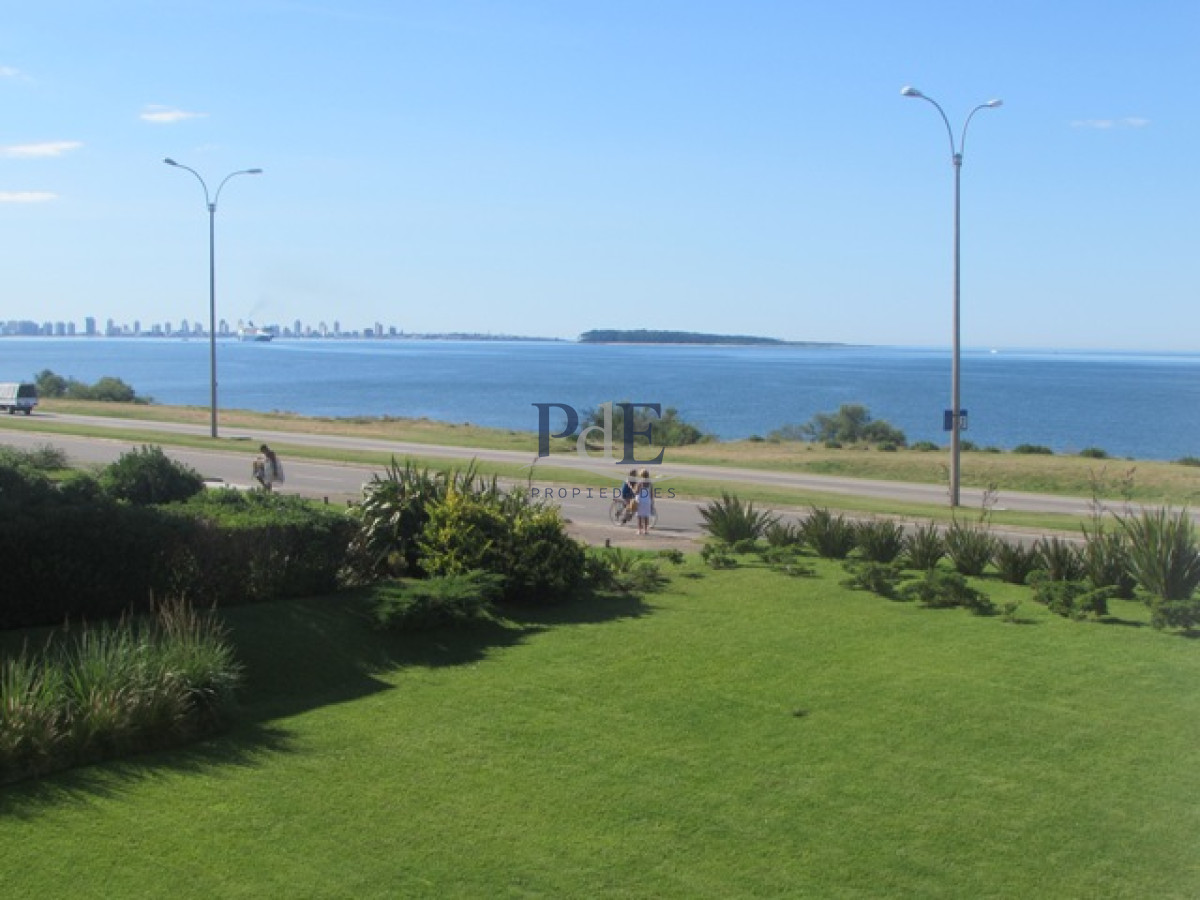 Apartamento frente al mar con vista al puerto e Isla Gorriti en venta!! - Imagen 21