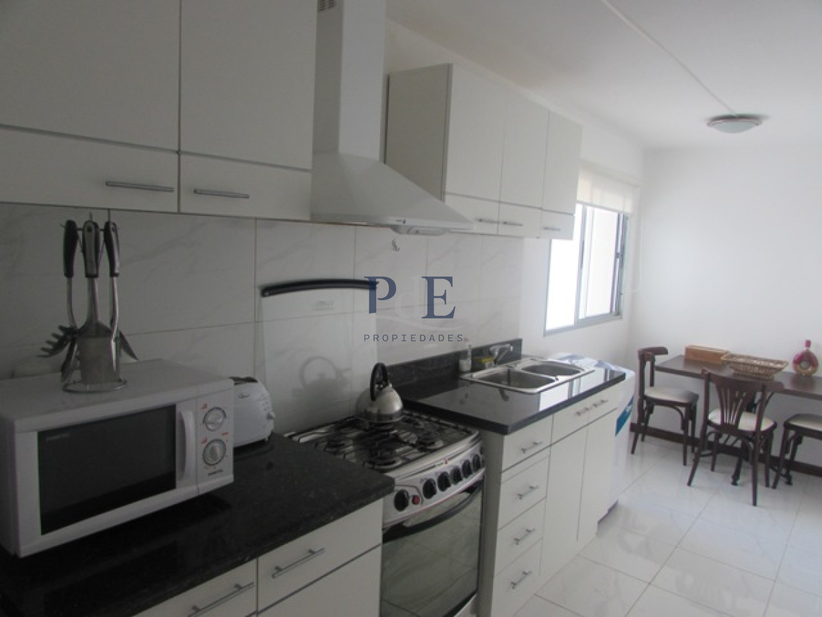 Apartamento frente al mar con vista al puerto e Isla Gorriti en venta!! - Imagen 25