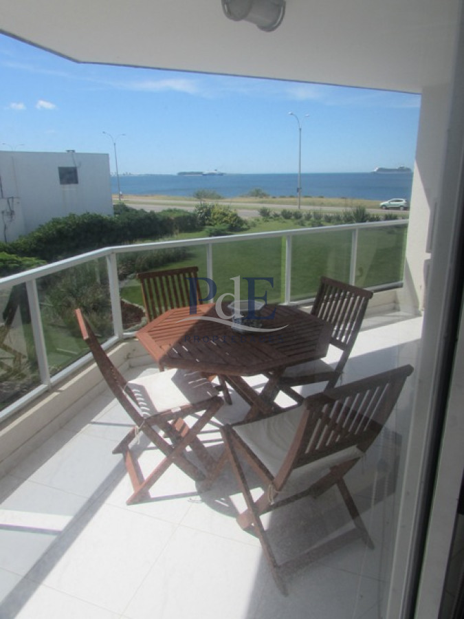 Apartamento frente al mar con vista al puerto e Isla Gorriti en venta!! - Imagen 36