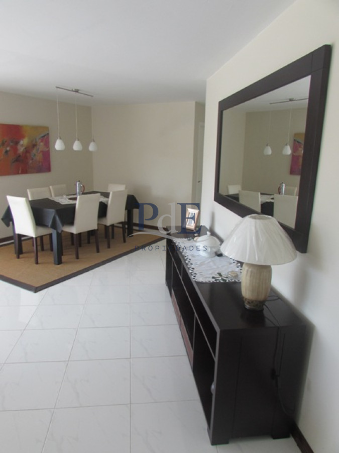 Apartamento frente al mar con vista al puerto e Isla Gorriti en venta!! - Imagen 33