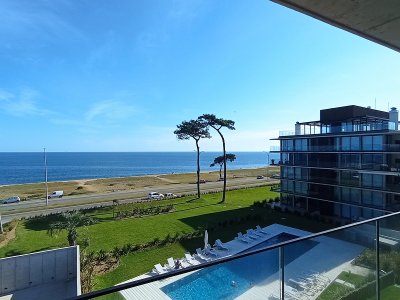 Diseño moderno, hermosas vistas y amplios ambientes definen esta propiedad que espera por tí