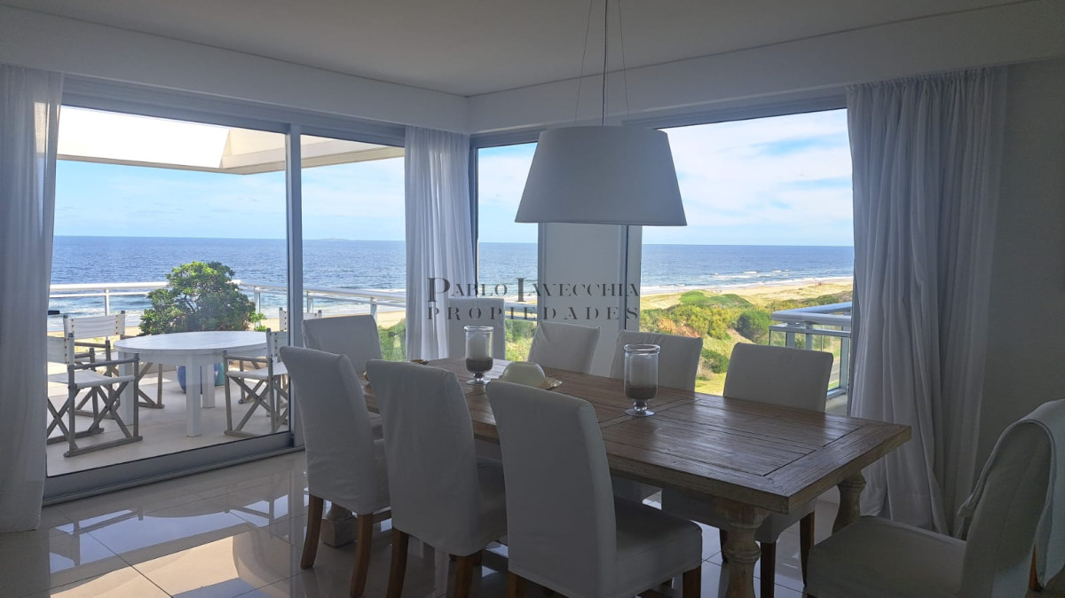 Apartamento ID.326 - Apartamento Penthouse frente a playa Brava