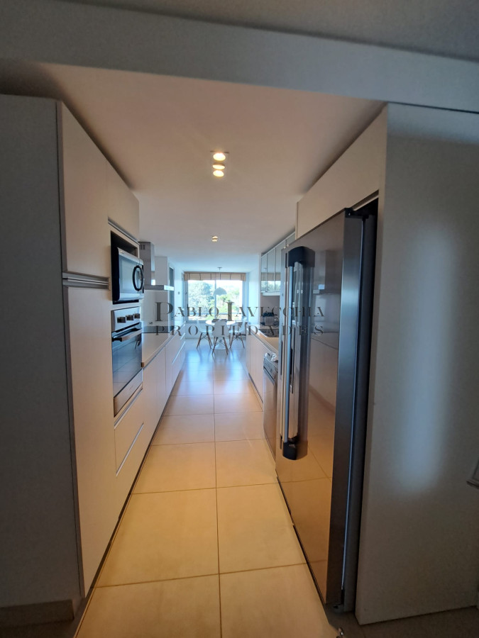 Apartamento ID.200 - Penthouse con extensa vista a los atardeceres de la mansa