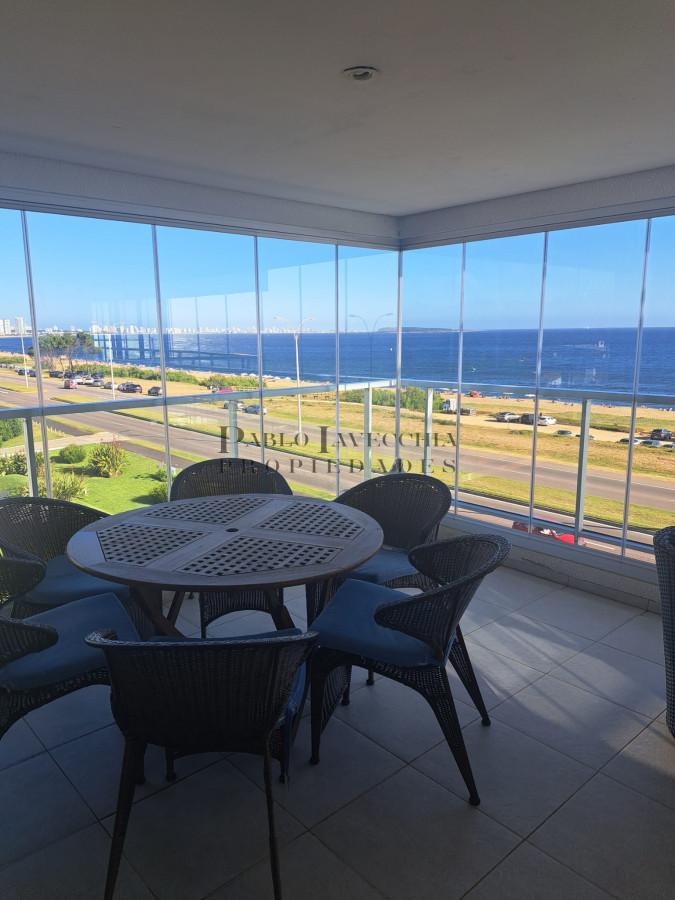 Apartamento ID.200 - Penthouse con extensa vista a los atardeceres de la mansa