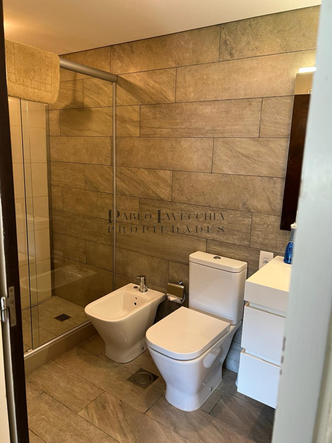 Apartamento ID.218 - Amplio apartamento 4 dormitorios. 3 baños y terraza