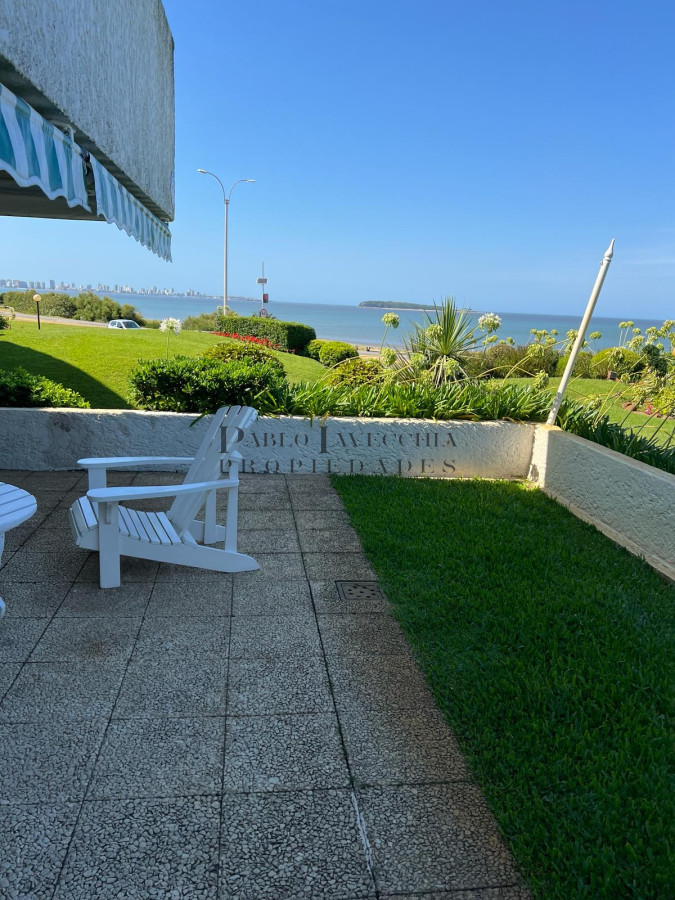 Apartamento ID.218 - Amplio apartamento 4 dormitorios. 3 baños y terraza