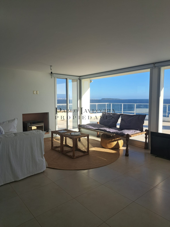 Apartamento ID.200 - Penthouse con extensa vista a los atardeceres de la mansa