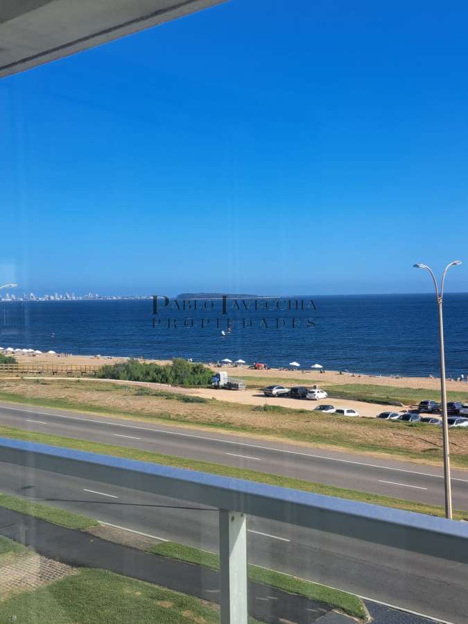 Apartamento ID.200 - Penthouse con extensa vista a los atardeceres de la mansa