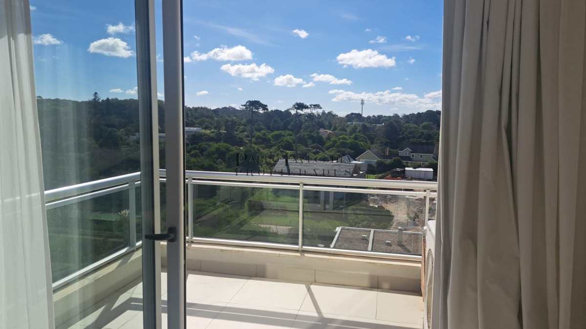 Apartamento ID.326 - Apartamento Penthouse frente a playa Brava
