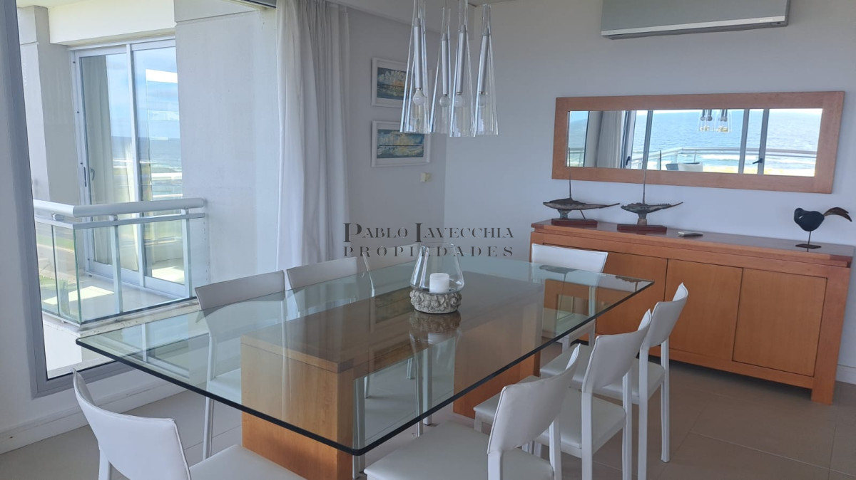 Apartamento ID.327 - Apartamento 4 dormitorios en suite frente a Playa Brava