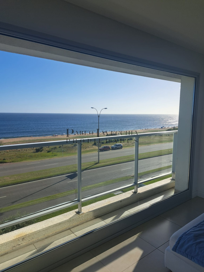 Apartamento ID.200 - Penthouse con extensa vista a los atardeceres de la mansa