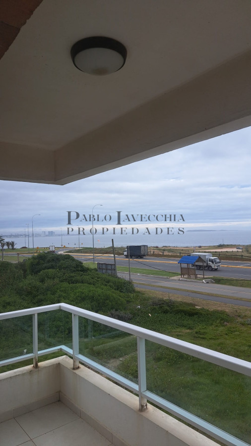 Apartamento ID.181 - Apartamento de 2 dormitorios frente al mar