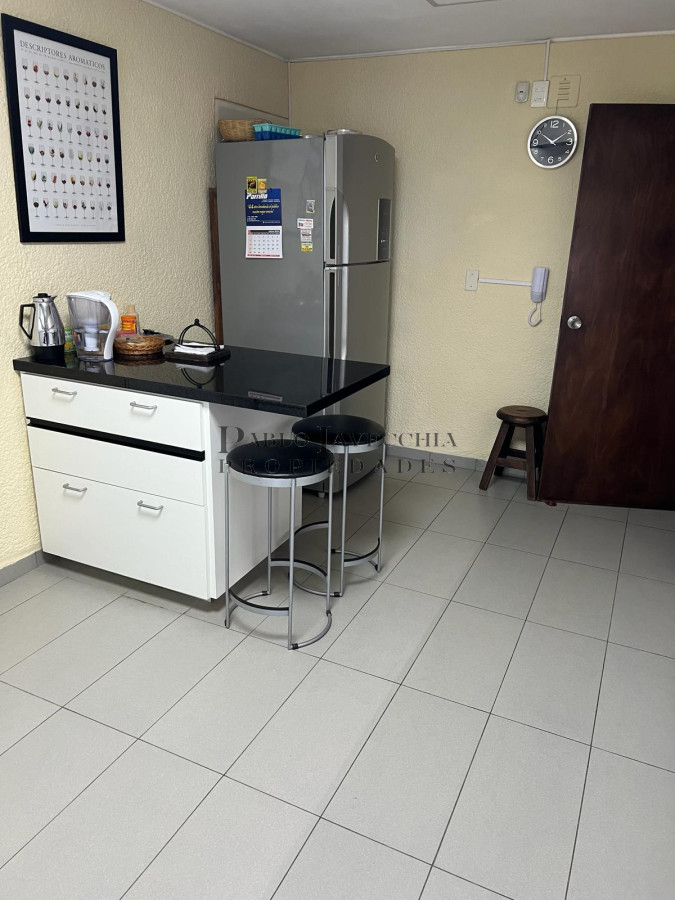 Apartamento ID.218 - Amplio apartamento 4 dormitorios. 3 baños y terraza