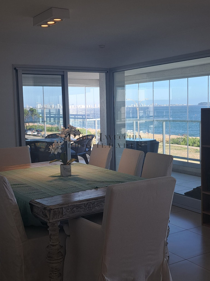 Apartamento ID.200 - Penthouse con extensa vista a los atardeceres de la mansa