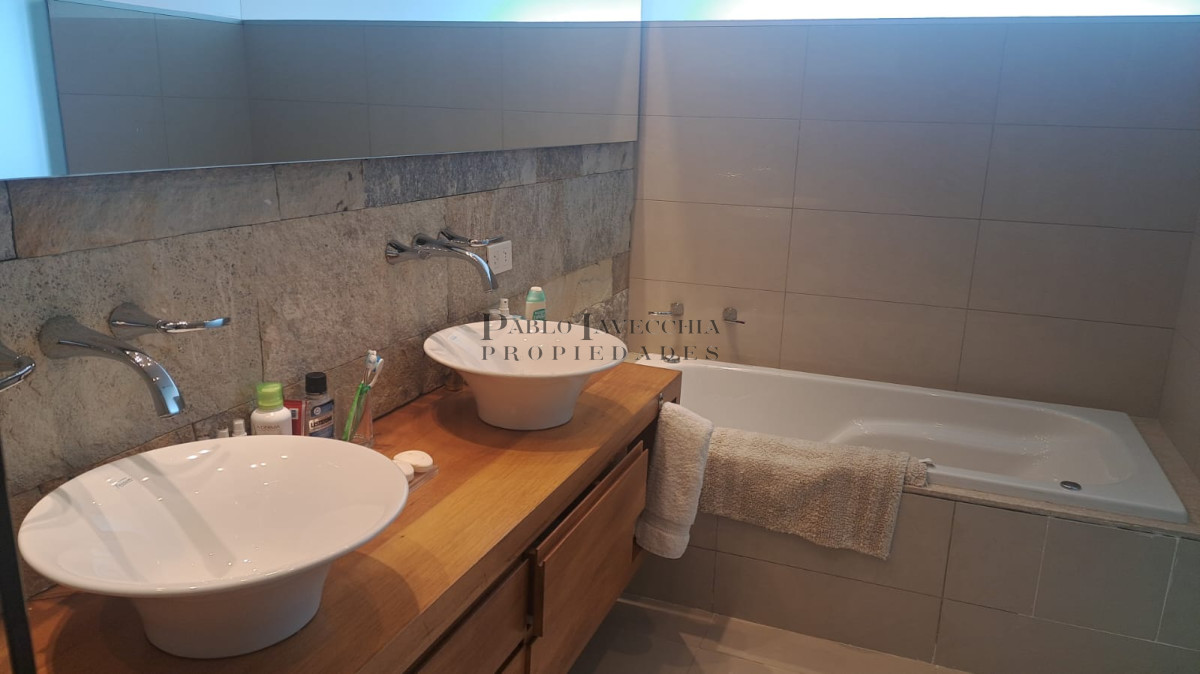 Apartamento ID.326 - Apartamento Penthouse frente a playa Brava
