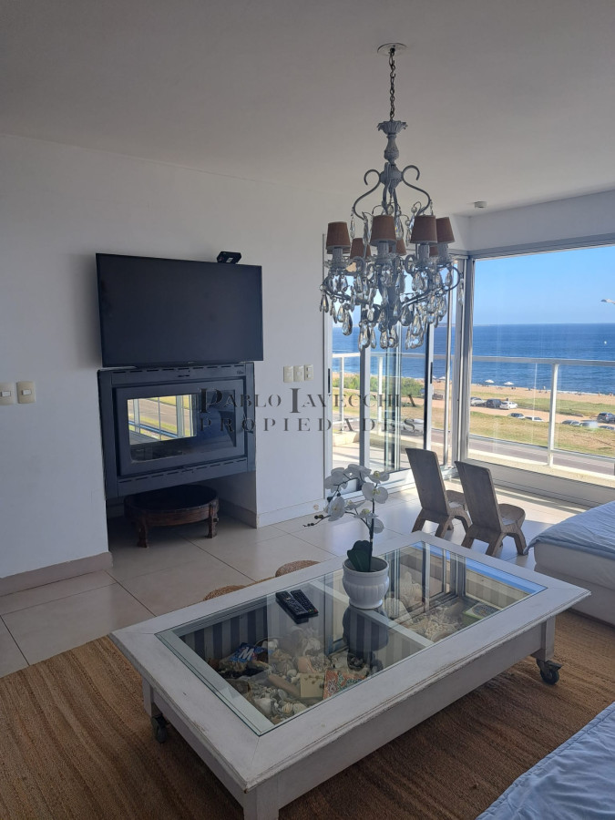 Apartamento ID.200 - Penthouse con extensa vista a los atardeceres de la mansa