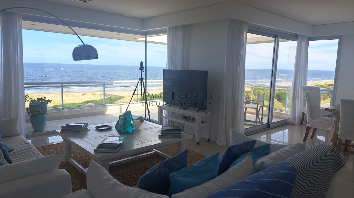 Apartamento ID.326 - Apartamento Penthouse frente a playa Brava
