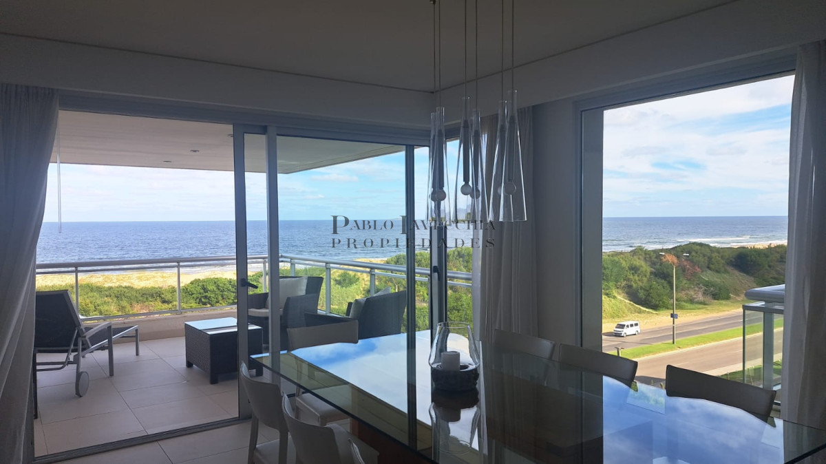 Apartamento ID.327 - Apartamento 4 dormitorios en suite frente a Playa Brava