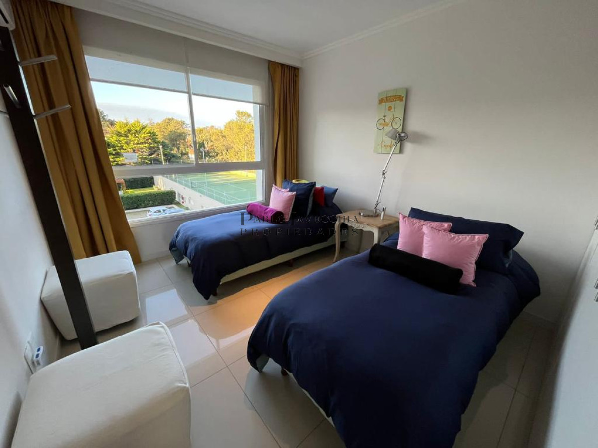 Apartamento ID.4 - Apartamento 2 dormitorios y 2 baños playa mansa