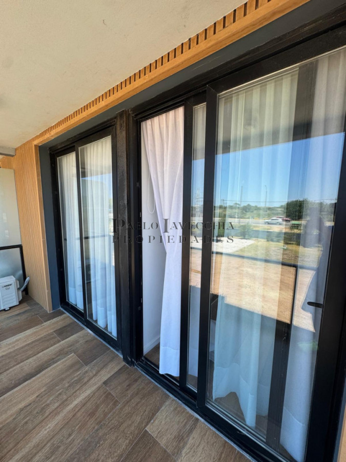 Apartamento ID.619 - Si sueñas con una propiedad en un barrio cerrado, con piscina propia, amplio parrillero techado con un living exterior esta es tu mejor inversión