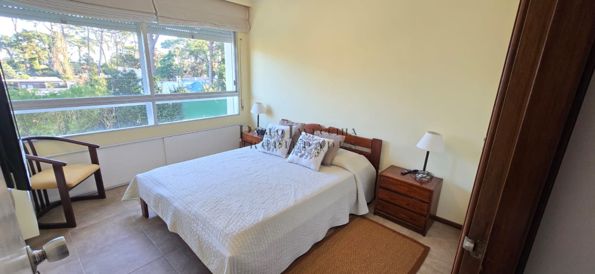 Apartamento ID.590 - Descubre este apartamento de amplias dimensiones y excelente calidad constructiva